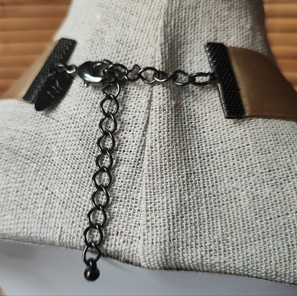 NY Co Ribbon Lucite Bauble Oversized Statement Necklace Faux Pearls Gunmetal - Picture 7 of 15